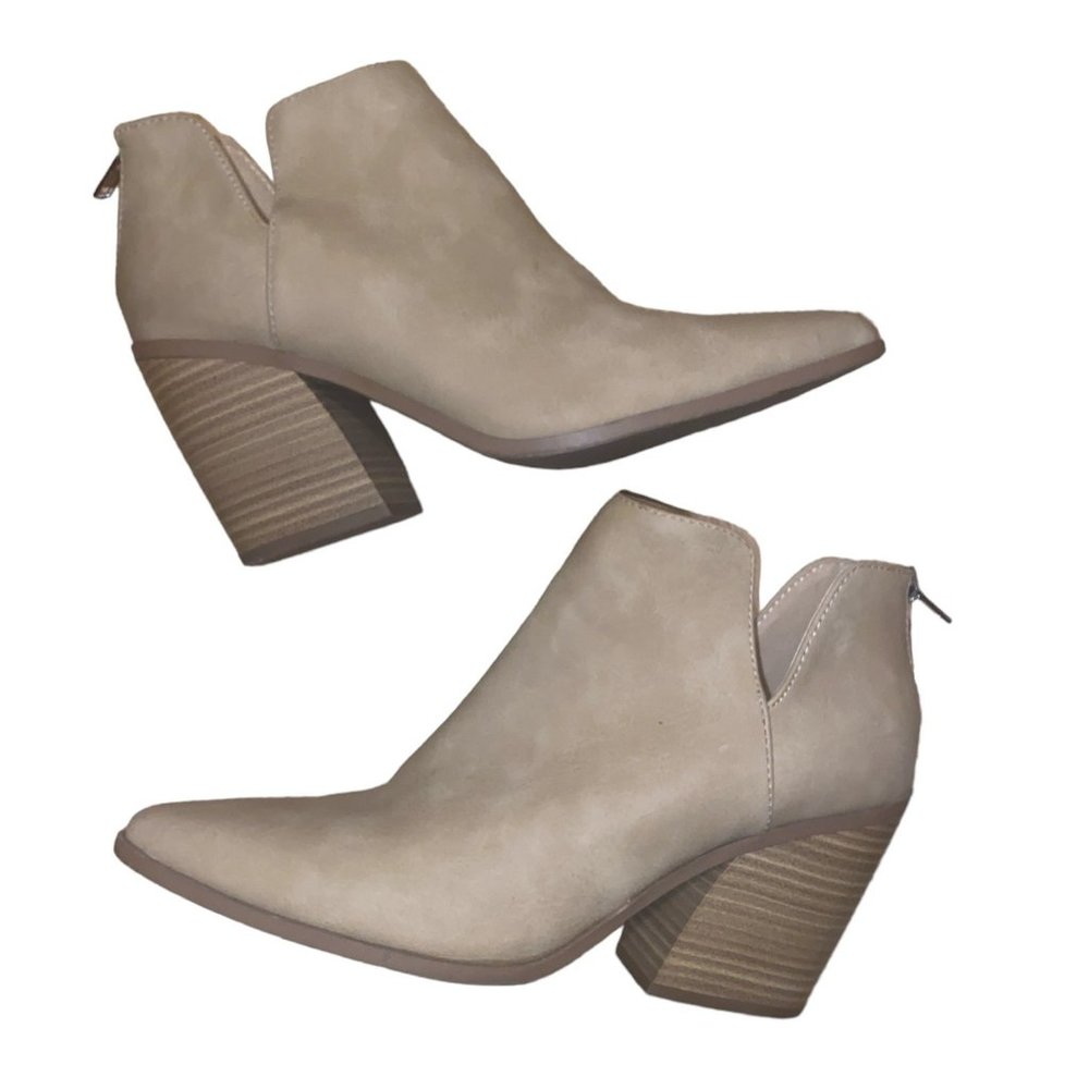 Soda Women Ankle Boots V-Cut Sides Size 8.5